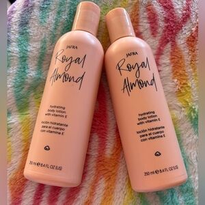 JAFRA Royal Almond Hydrating Lotion Duo